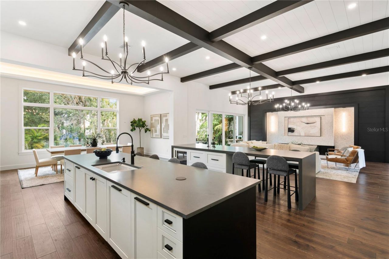 4823 W San Jose Street, Tampa, FL 33629 Photo