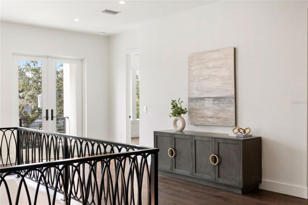 4823 W San Jose Street, Tampa, FL 33629 Photo