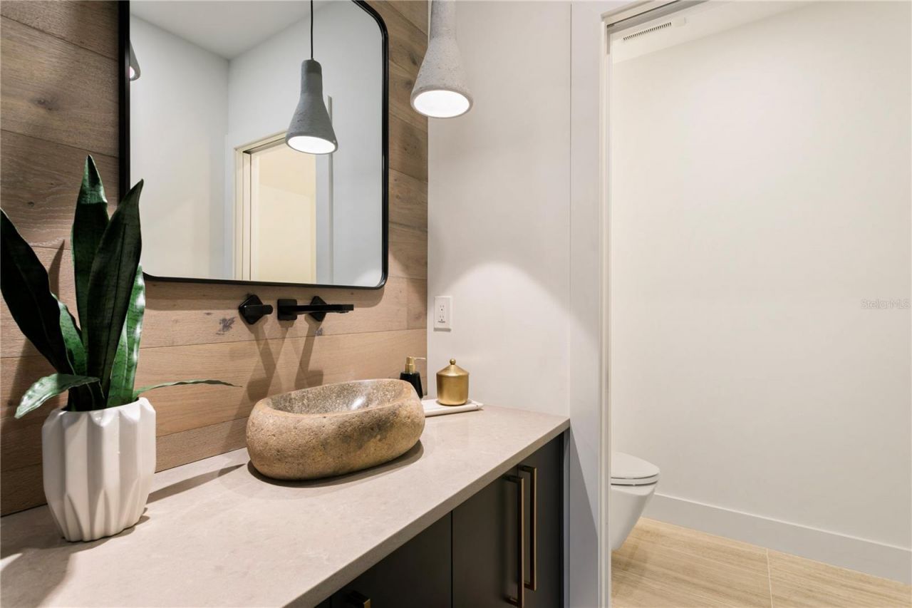 4823 W San Jose Street, Tampa, FL 33629 Photo