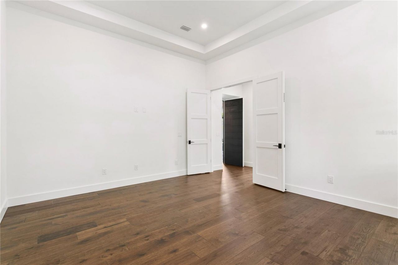 4823 W San Jose Street, Tampa, FL 33629 Photo