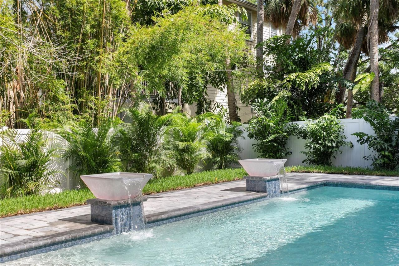 4823 W San Jose Street, Tampa, FL 33629 Photo