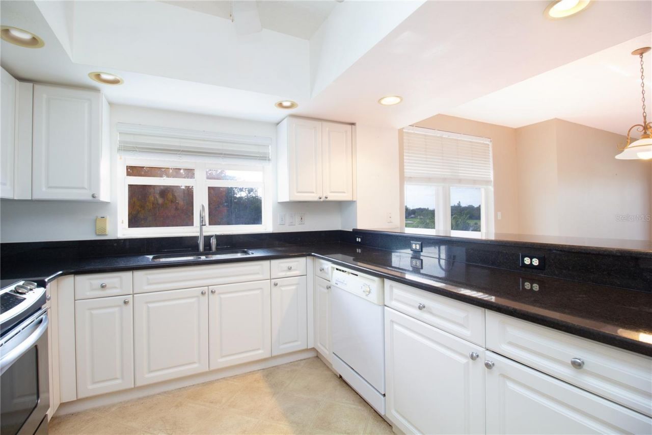 1200 Country Club Drive, Unit 1101, Largo, FL 33771 Photo