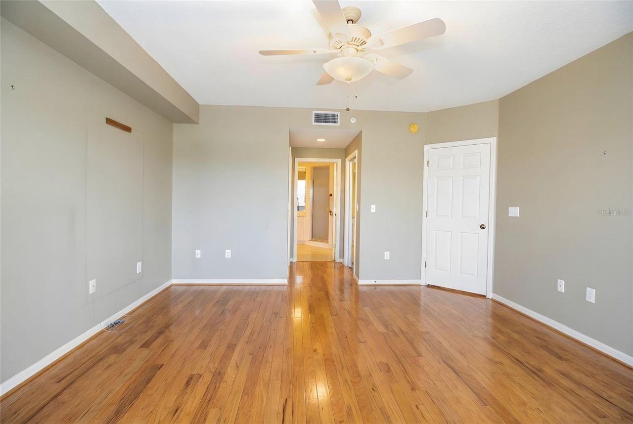 1200 Country Club Drive, Unit 1101, Largo, FL 33771 Photo