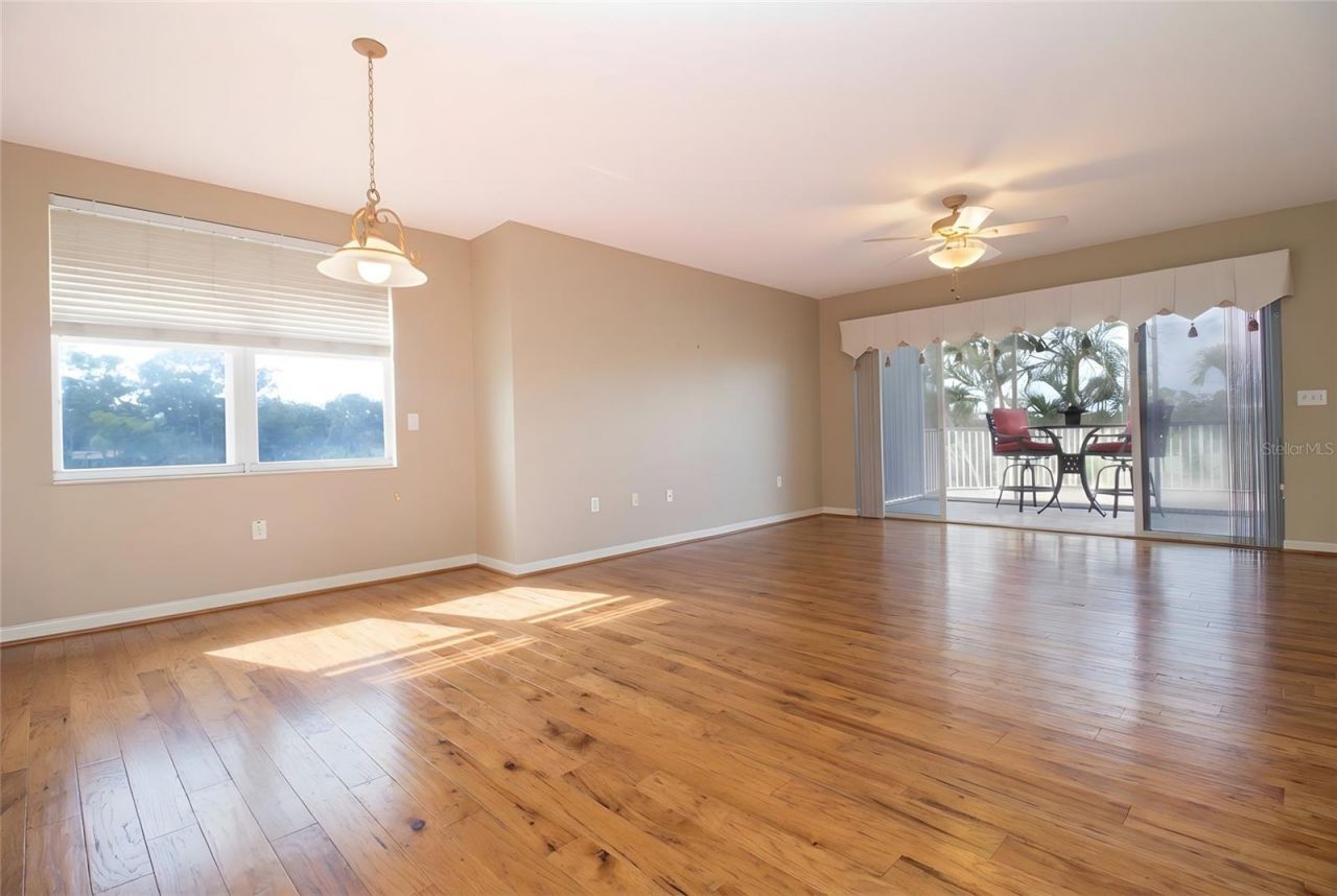 1200 Country Club Drive, Unit 1101, Largo, FL 33771 Photo