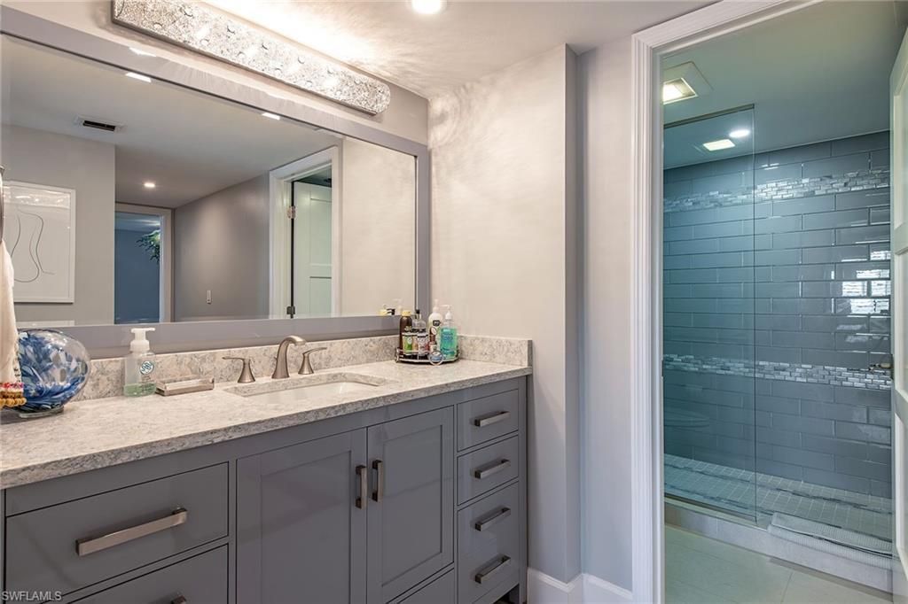 4155 Crayton Rd, Unit 203, Naples, FL 34103 Photo