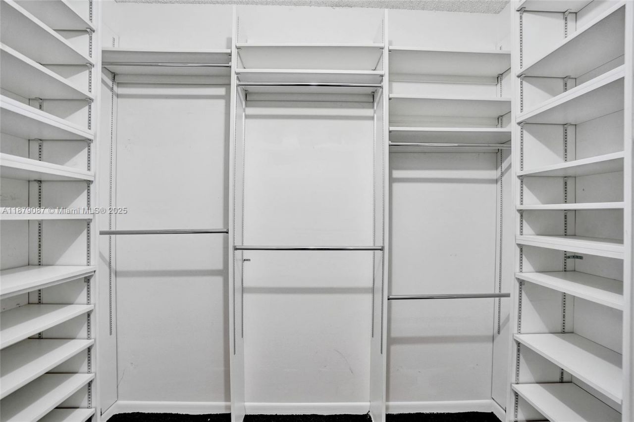 1321 SW 102nd Ave, Pembroke Pines, FL 33025 Photo