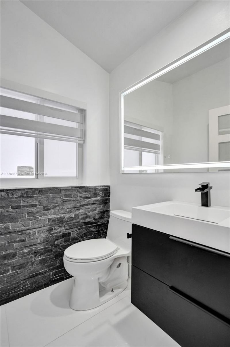 1321 SW 102nd Ave, Pembroke Pines, FL 33025 Photo