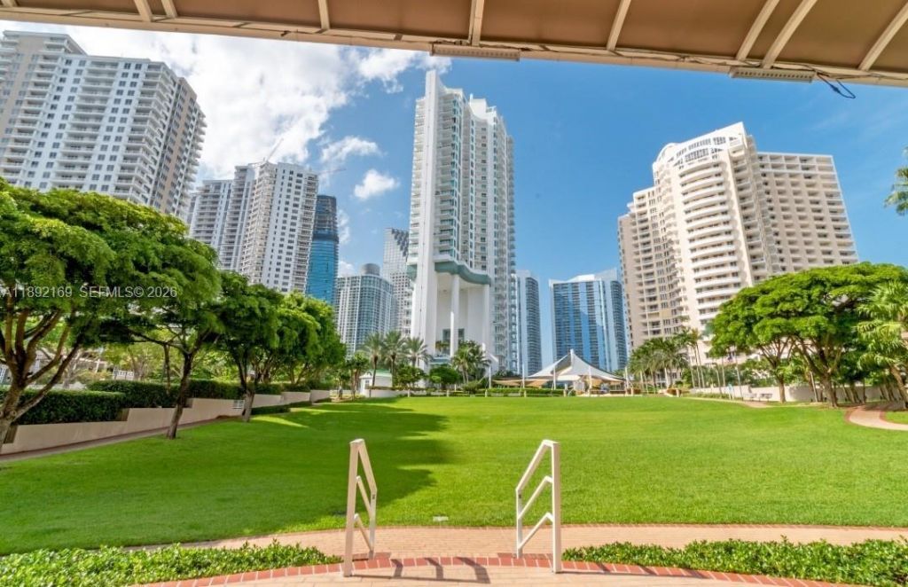 888 Brickell Key Dr, Unit 1002, Miami, FL 33131 Photo