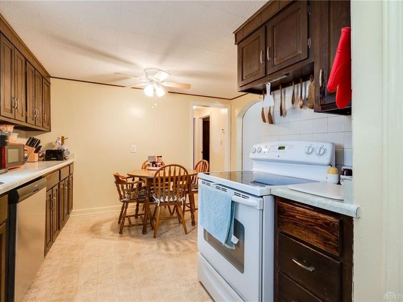 4244 Flowerdale Avenue, Kettering, OH 45429 Photo 18