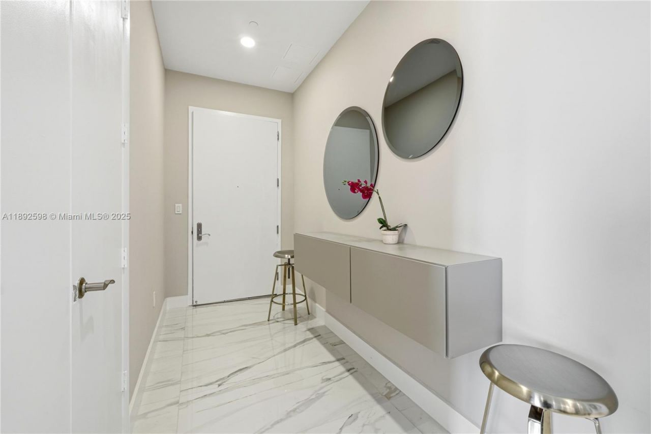 16001 Collins Ave, Unit 3705, Sunny Isles Beach, FL 33160 Photo