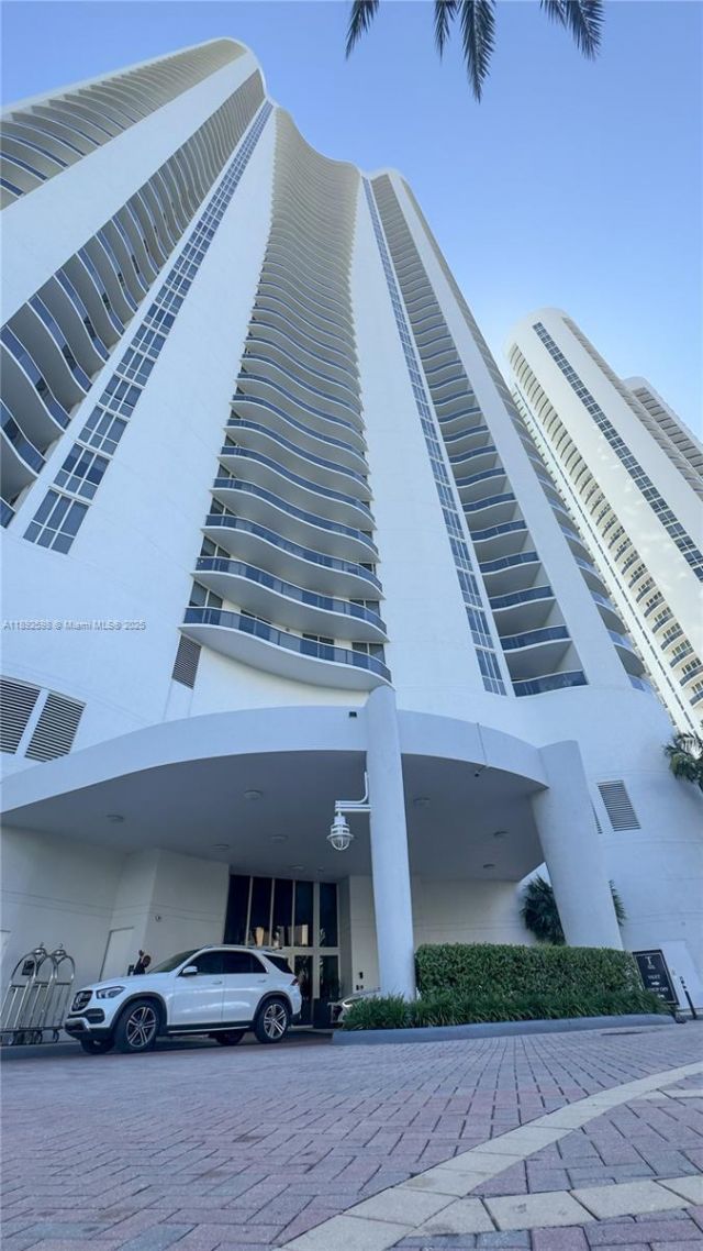 16001 Collins Ave, Unit 3705, Sunny Isles Beach, FL 33160 Photo