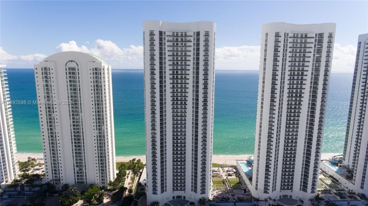 16001 Collins Ave, Unit 3705, Sunny Isles Beach, FL 33160 Photo