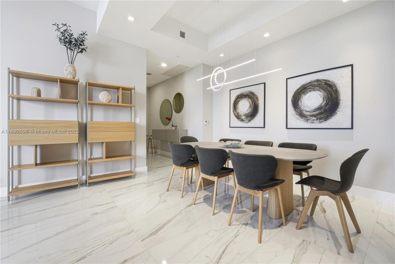 16001 Collins Ave, Unit 3705, Sunny Isles Beach, FL 33160 Photo