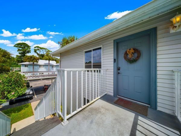 197 SE Village Drive, Unit 197, Port St. Lucie, FL 34952