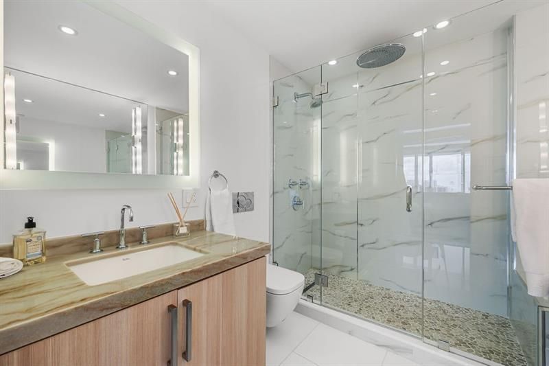 545 S Fort Lauderdale Beach Boulevard, Unit 1703 1704, Fort Lauderdale, FL 33316 Photo