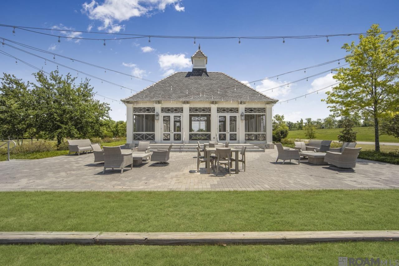 109 Pointe-marie Dr, Baton Rouge, LA 70820 Main Photo