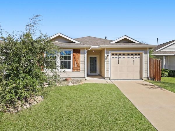 5652 Mcclelland Street, Forney, TX 75126