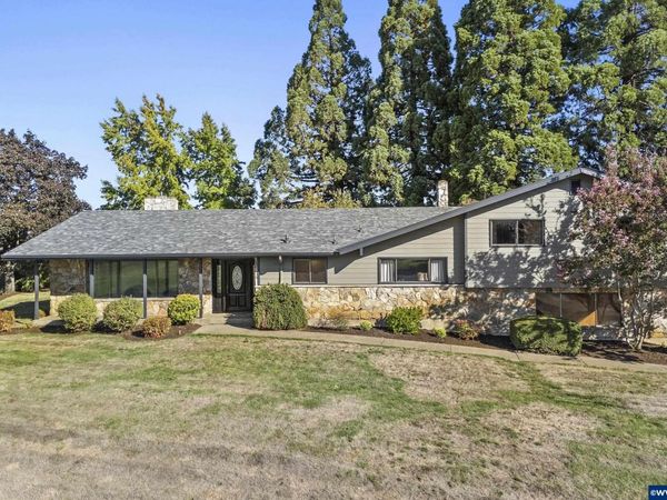 4667 NE St Paul Hwy, St Paul, OR 97137