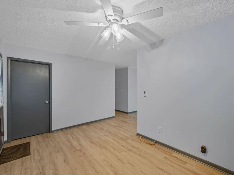 250 N Grand Avenue, Marion, OH 43302 Photo 12