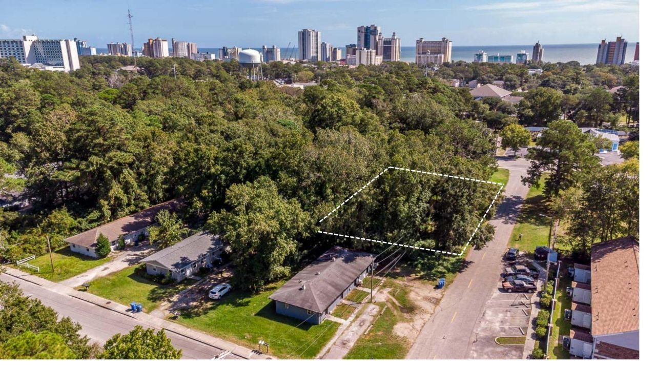 1001 Graham Ave. Photo 7