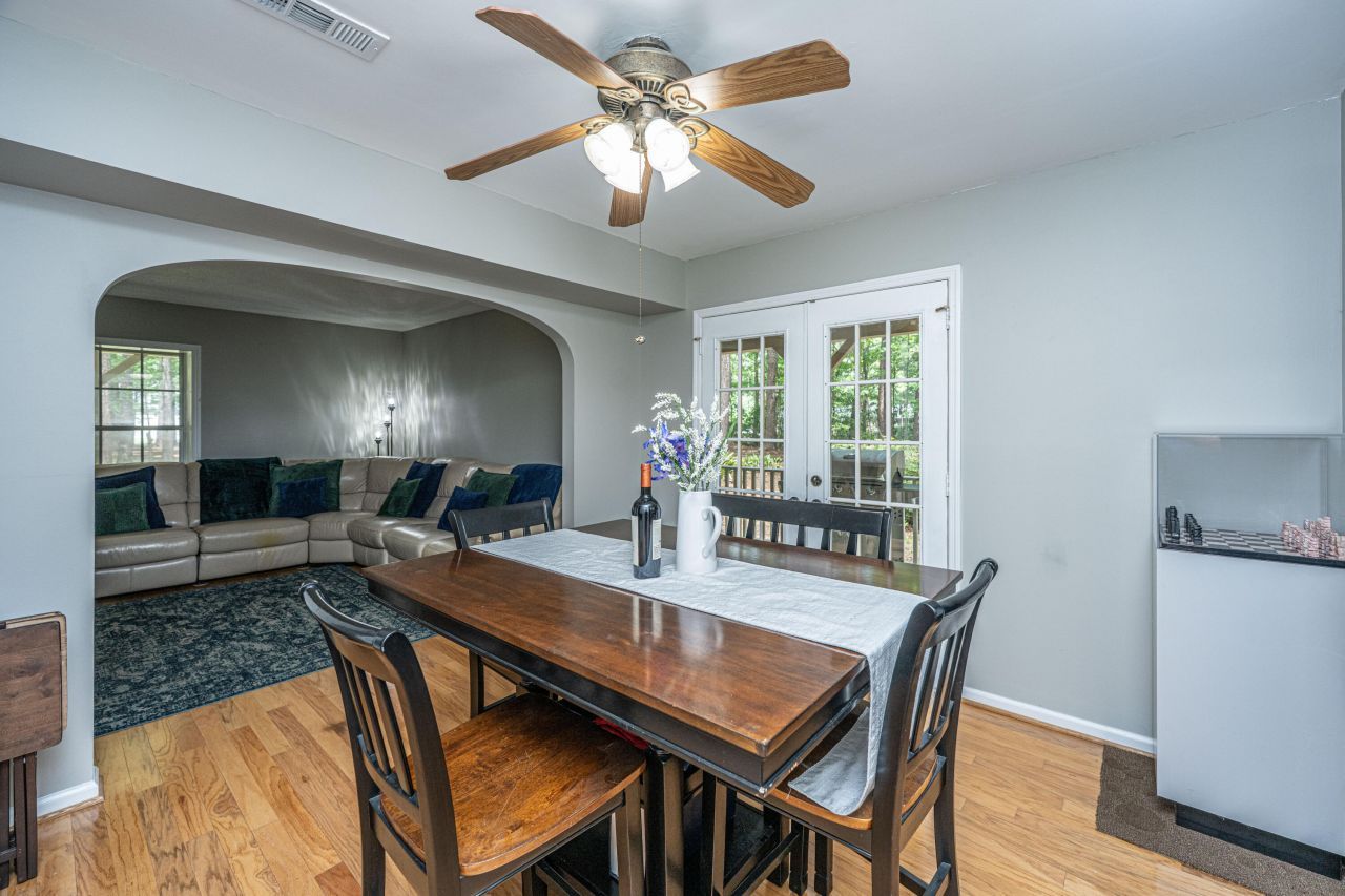 110 Cantering Hills Lane Photo 12