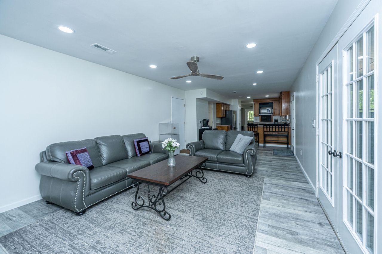 110 Cantering Hills Lane Photo 18