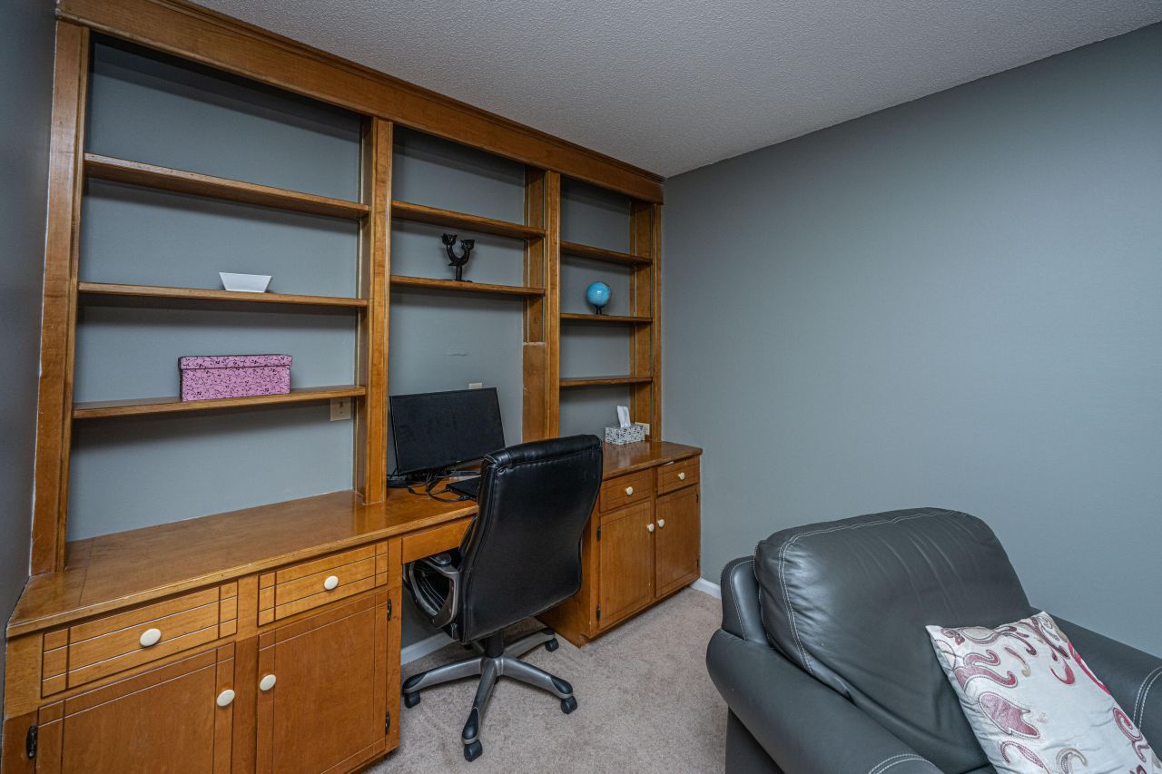 110 Cantering Hills Lane Photo 25