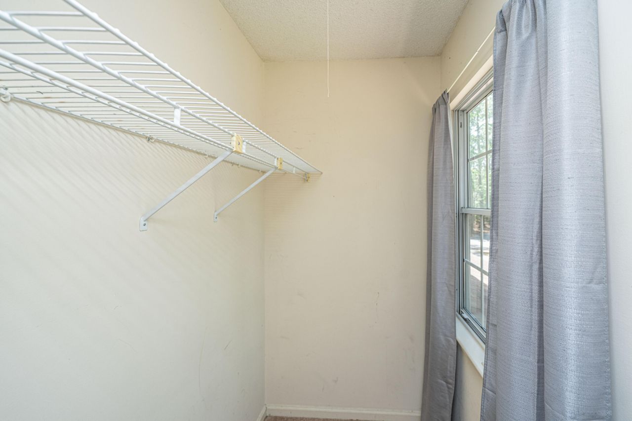 110 Cantering Hills Lane Photo 34