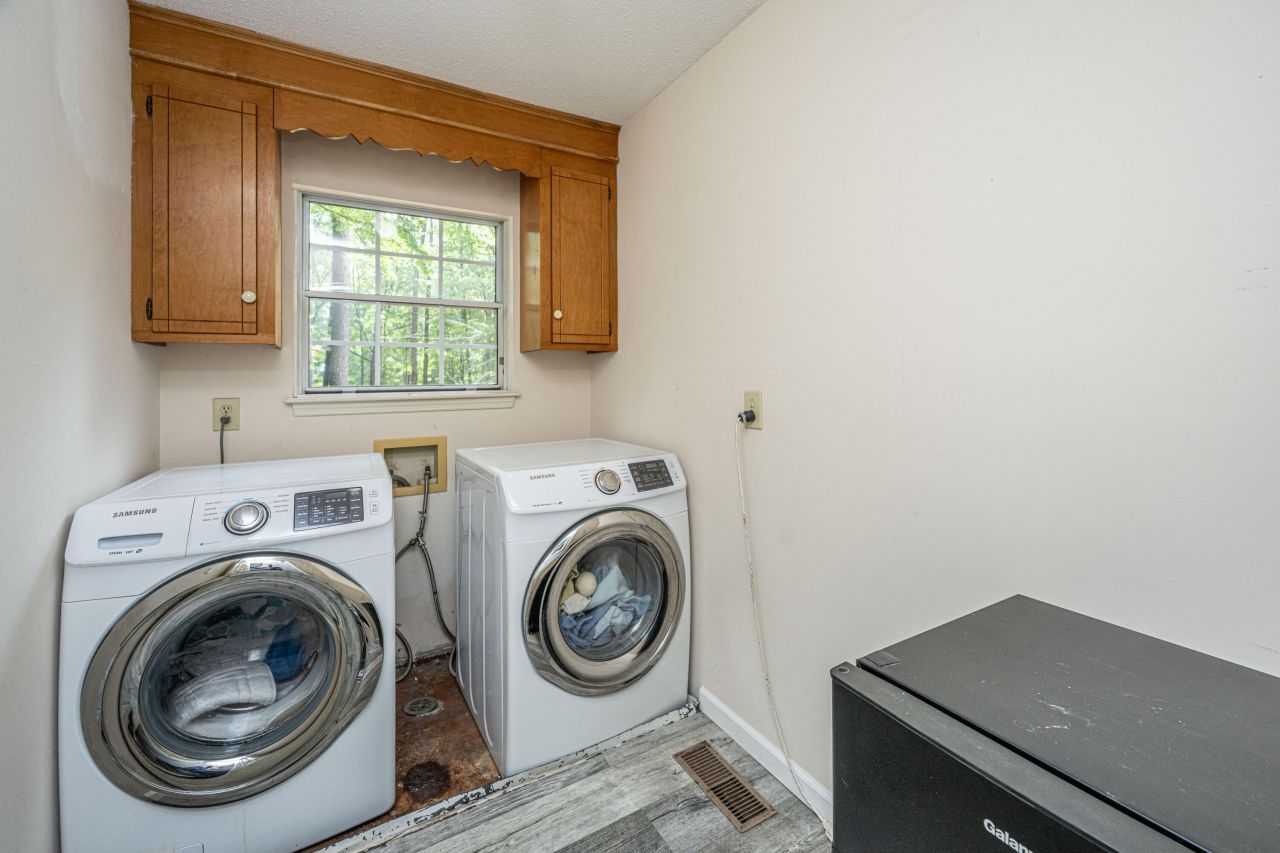 110 Cantering Hills Lane Photo 35