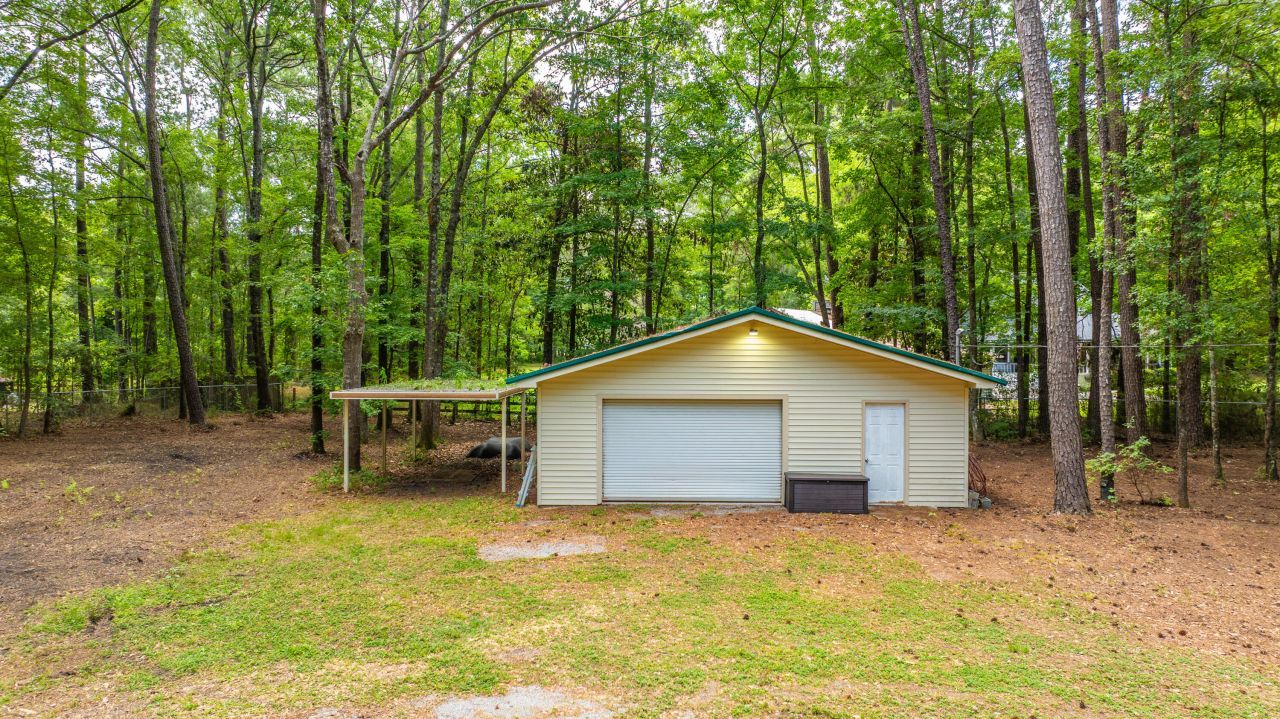 110 Cantering Hills Lane Photo 4