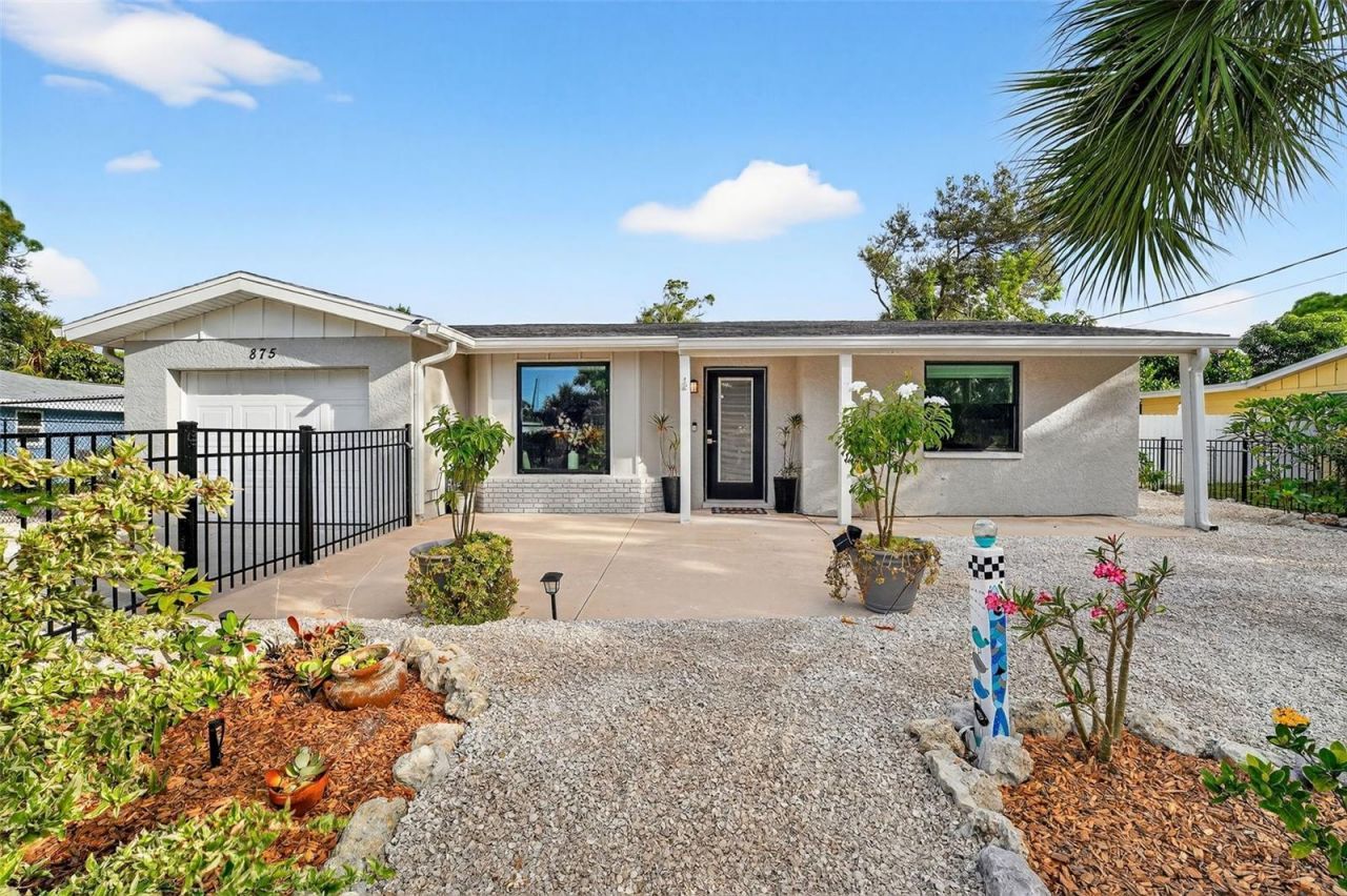 875 32nd Street, Sarasota, FL 34234 Main Photo