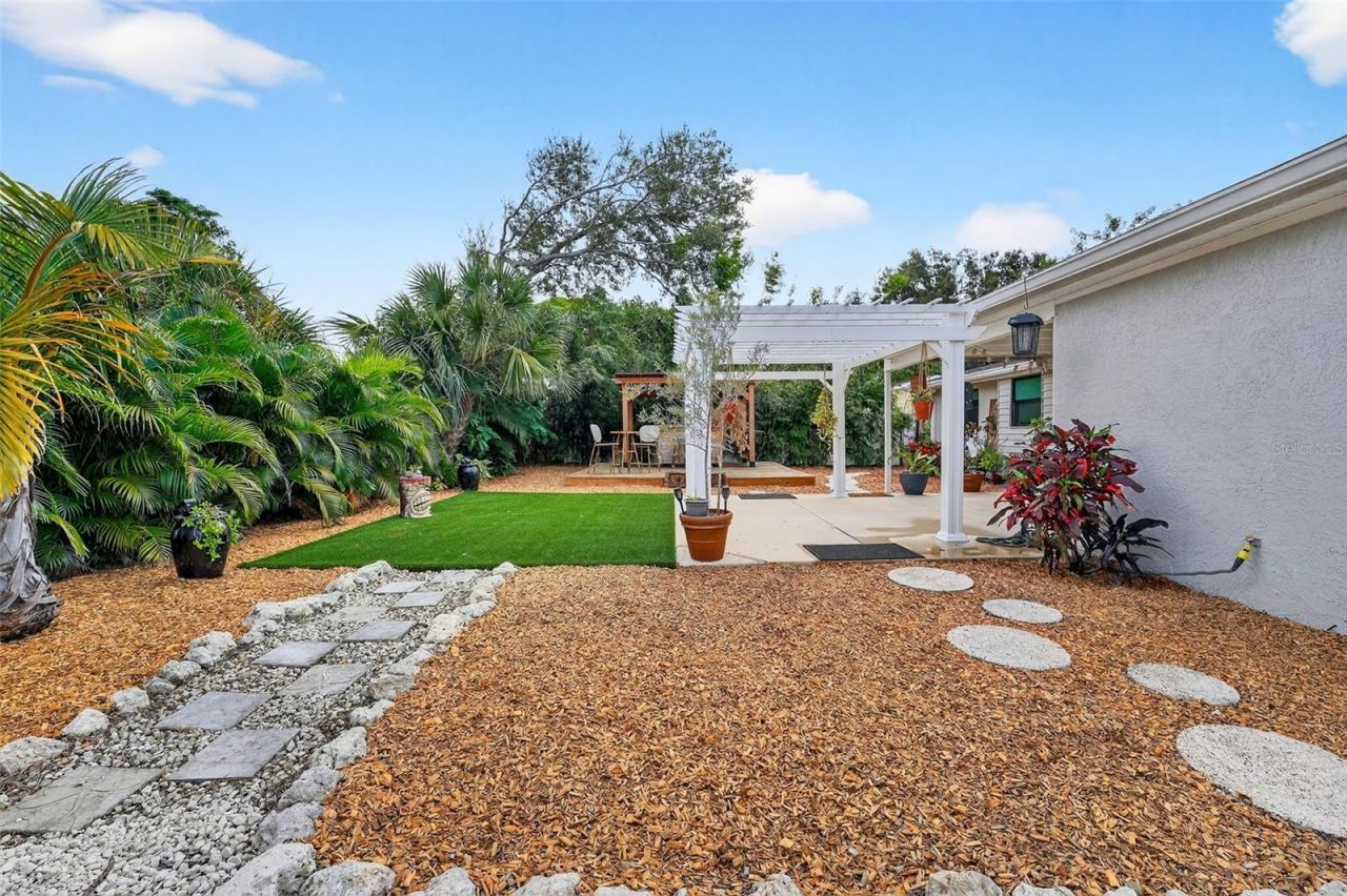 875 32nd Street, Sarasota, FL 34234 Photo