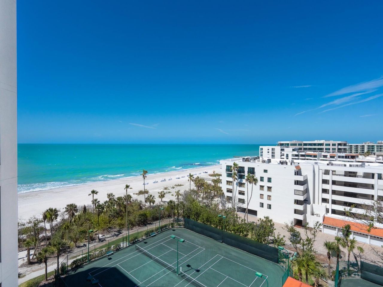 1281 Gulf Of Mexico Drive, Unit 704, Longboat Key, FL 34228 Photo