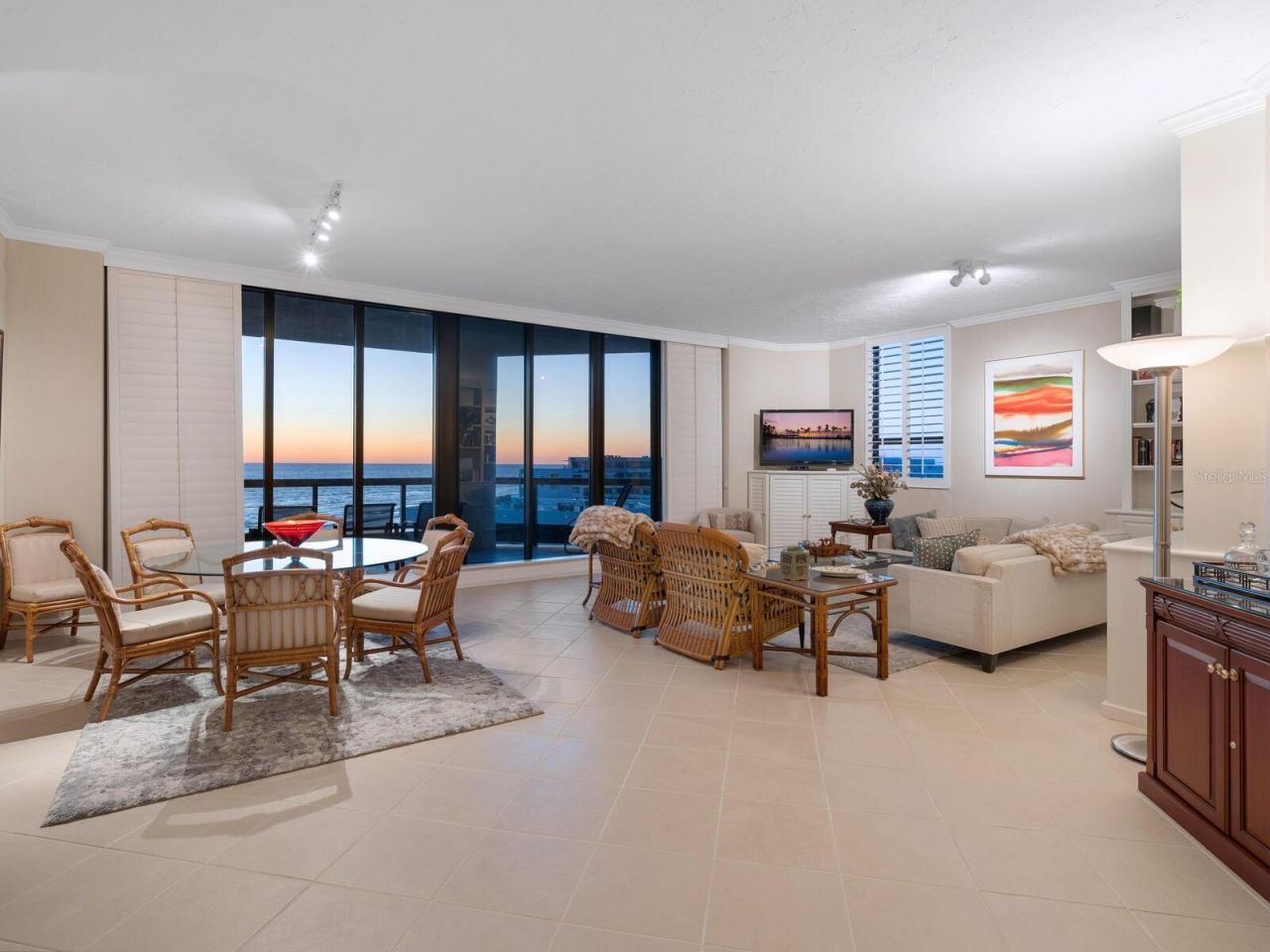 1281 Gulf Of Mexico Drive, Unit 704, Longboat Key, FL 34228 Photo