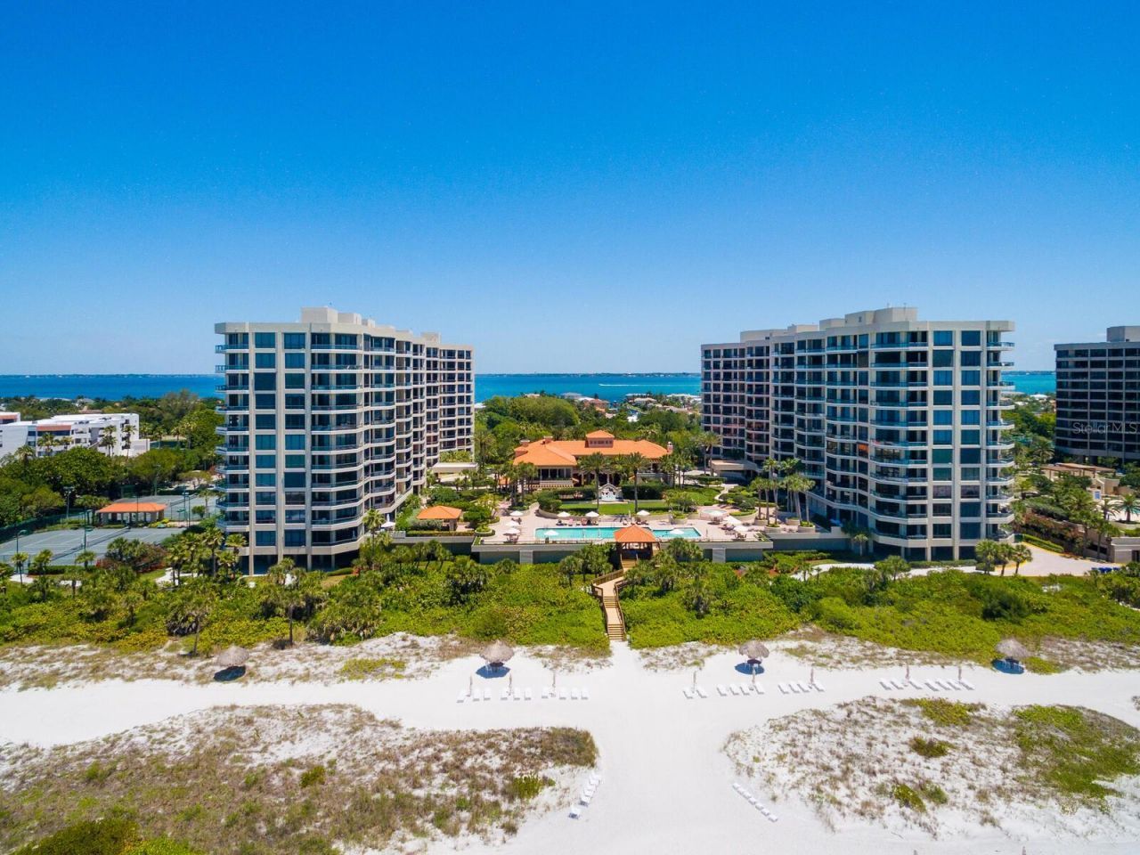 1281 Gulf Of Mexico Drive, Unit 704, Longboat Key, FL 34228 Photo