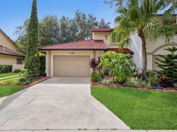 1130 AVENIDA DE LAS CASAS, LADY LAKE, FL 32159