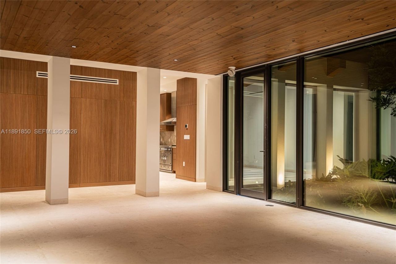 6716 San Vicente St, Coral Gables, FL 33146 Photo