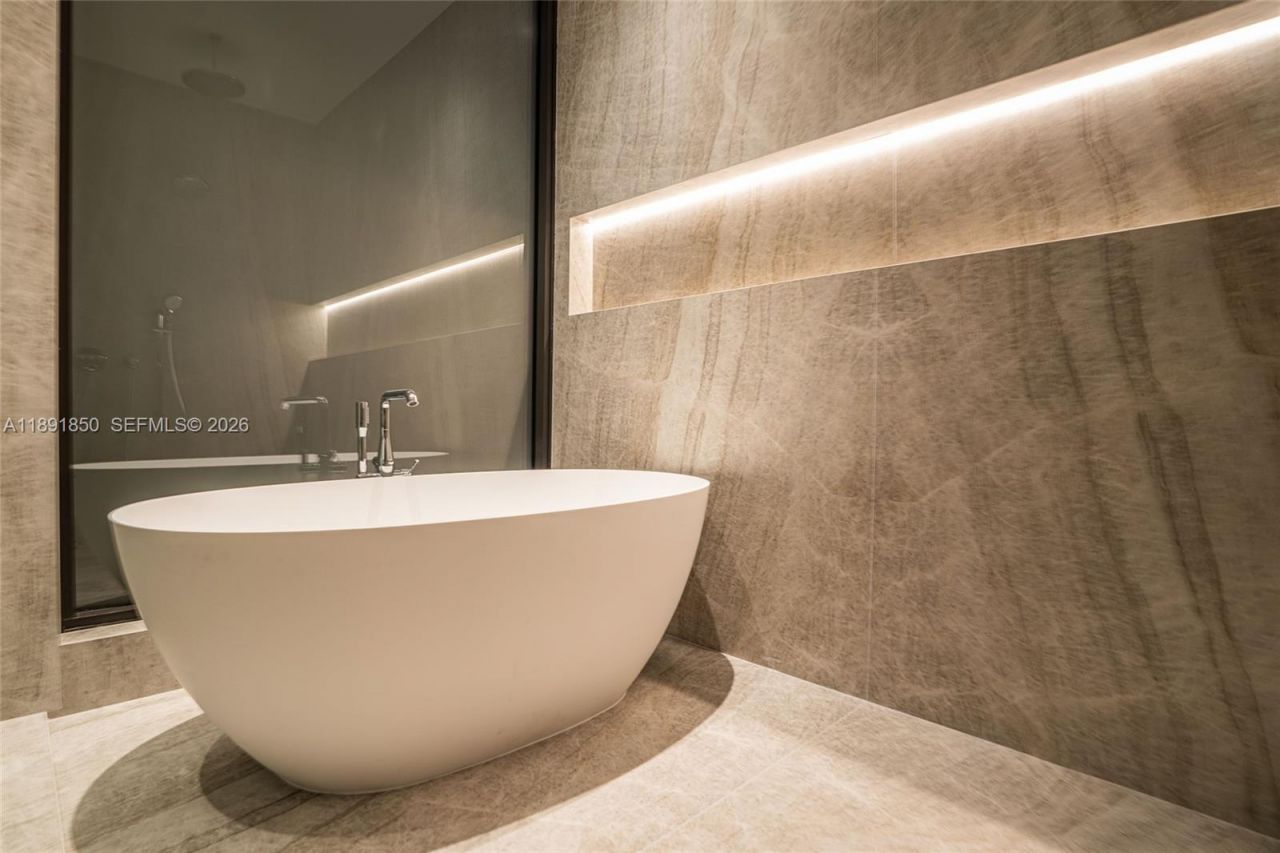 6716 San Vicente St, Coral Gables, FL 33146 Photo