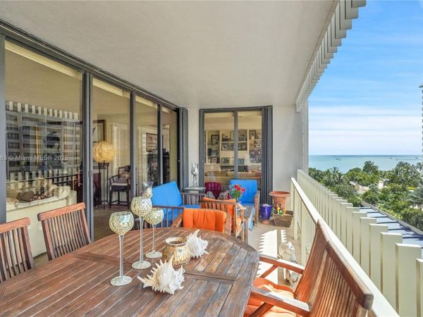 3 Grove Isle Dr, Unit C708, Miami, FL 33133