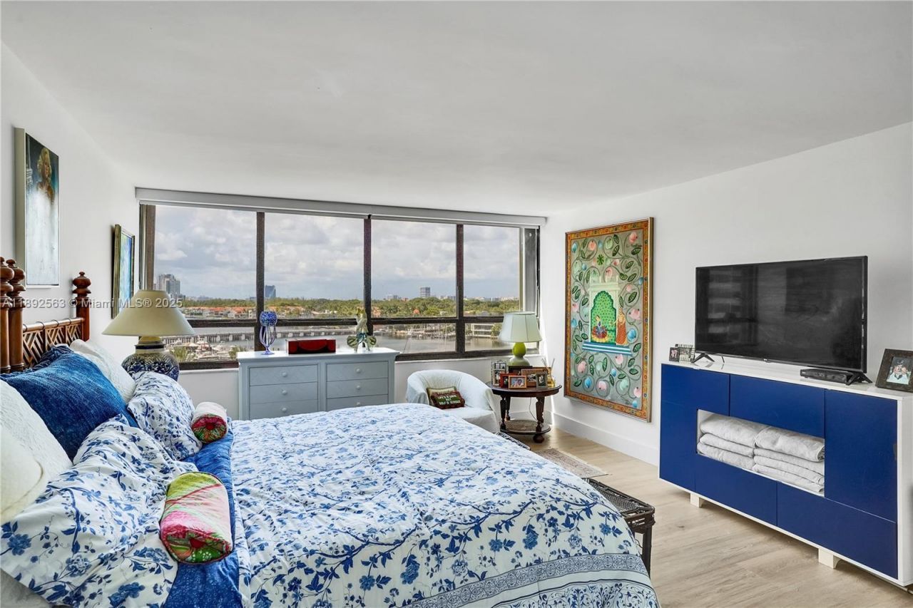 3 Grove Isle Dr, Unit C708, Miami, FL 33133 Photo