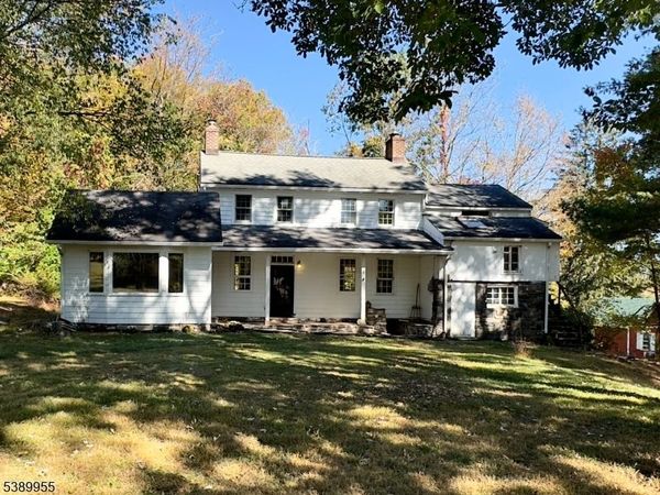 223 Federal Twist Rd, Kingwood, NJ 08559