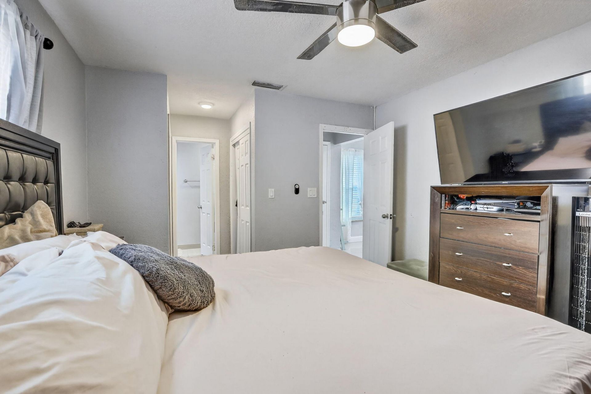 7451 NW 21st Street, Sunrise, FL 33313 Photo