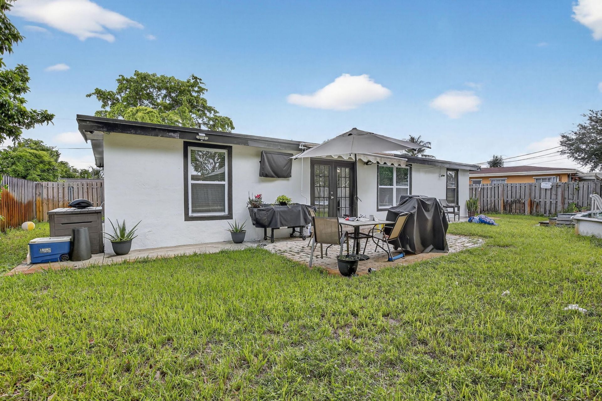 7451 NW 21st Street, Sunrise, FL 33313 Photo