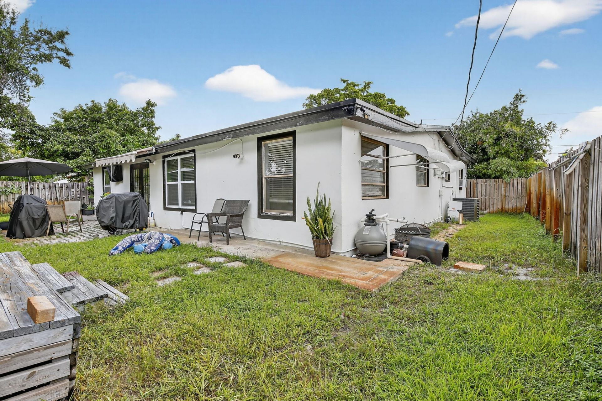 7451 NW 21st Street, Sunrise, FL 33313 Photo