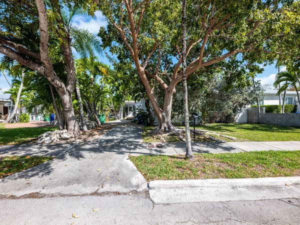 3711 Eagle Avenue, KEY WEST, FL 33040