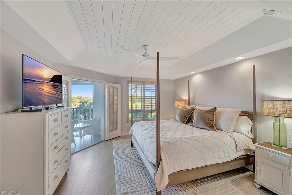 7671 Pebble Creek Cir, Unit 303, Naples, FL 34108 Photo