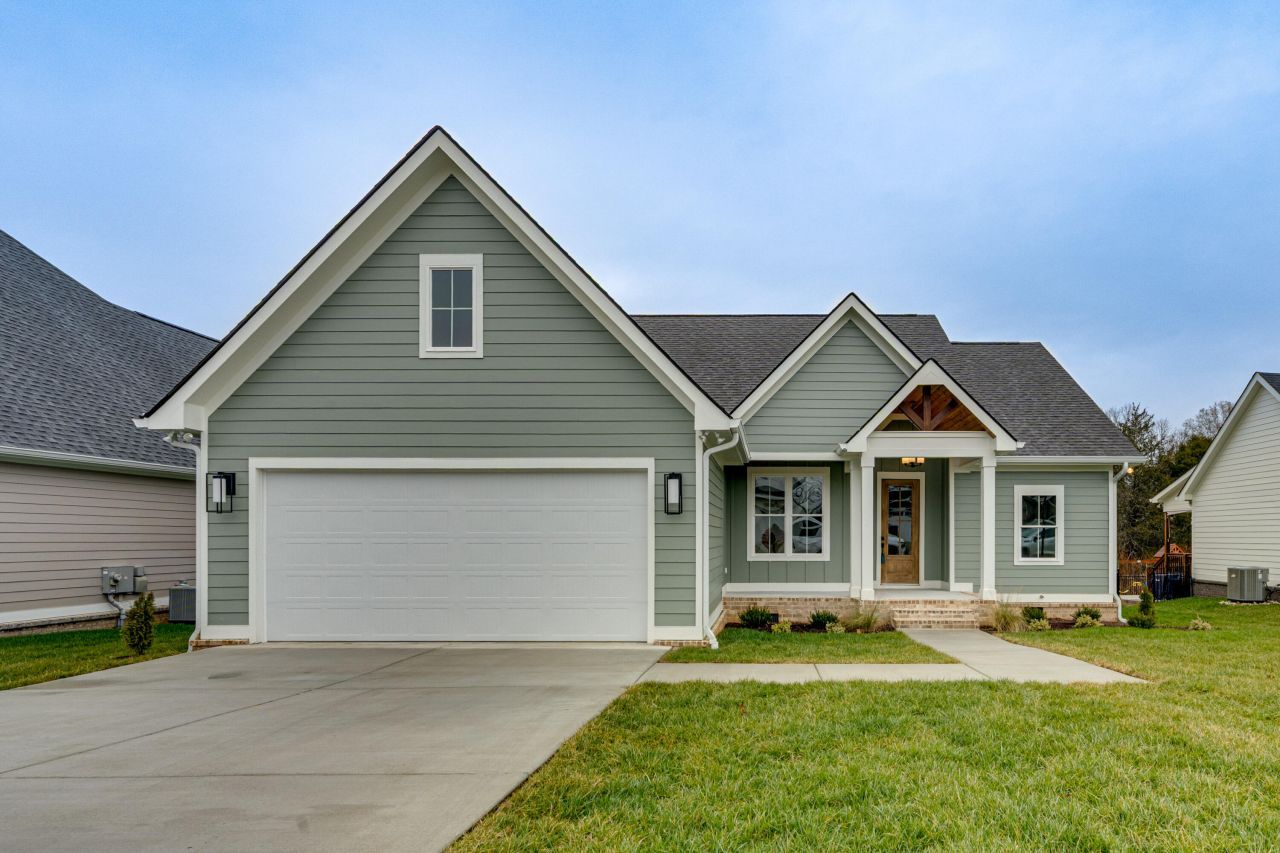 7433 Paxton Circle, Hixson, TN 37343 Main Photo