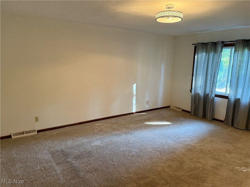 1528 Dover Center Road, Westlake, OH 44145 Photo 2