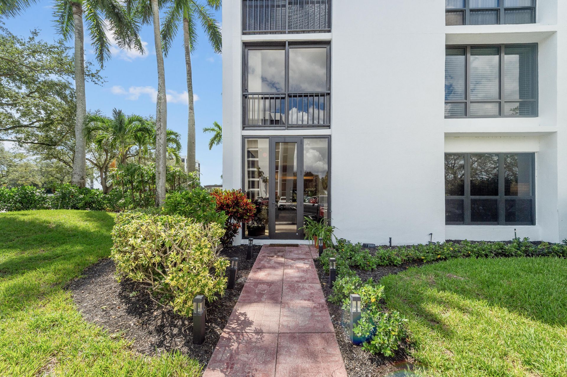 7819 Lakeside Boulevard, Unit 814, Boca Raton, FL 33434 Photo