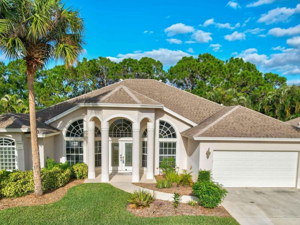 176 SW Fernleaf Trail, Port Saint Lucie, FL 34953